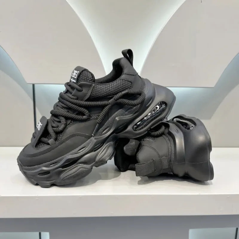New Discounted Men's Shoes Thick soled Tall Fashion Casual Shoes Comfortable Soft soled Mountaineering Sports Shoes sneakers men